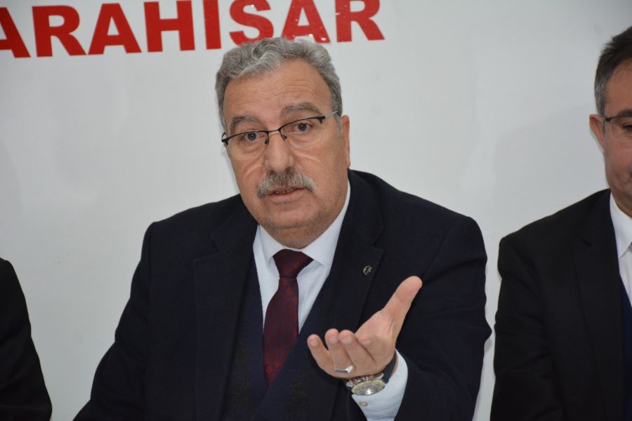 MHP İl Başkanı Kocacan: “Sanatçı değil, piyon-istsin”