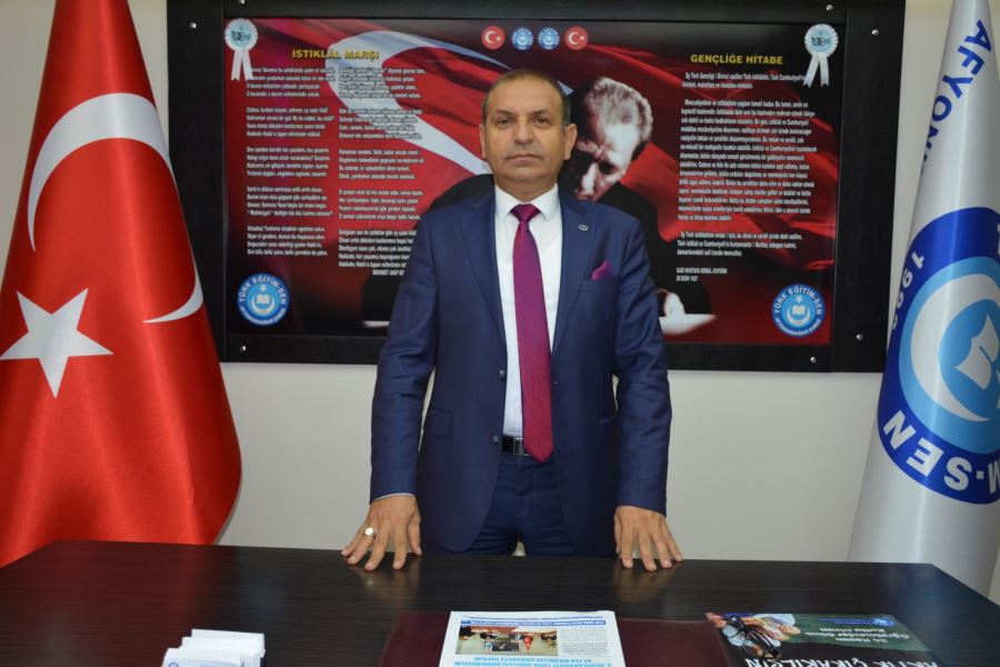 Demirci: “Üyemizi Atatürk düşmanı olarak gösterenler ithamları altında ezilirler”