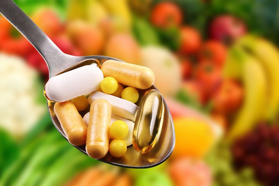  Pehlivanlı: “Vitamin ve gıda takviyeleri eczacılardan temin edilmelidir”
