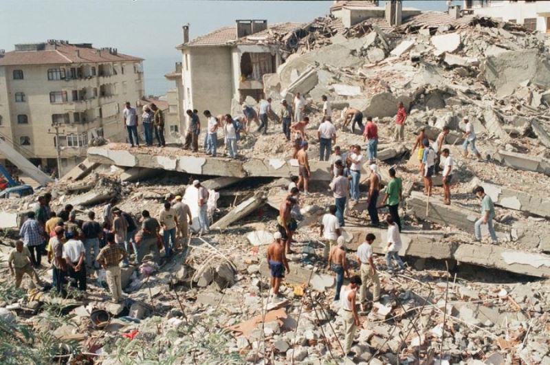 Eroğlu’nun izlenimleri ile Marmara depremi