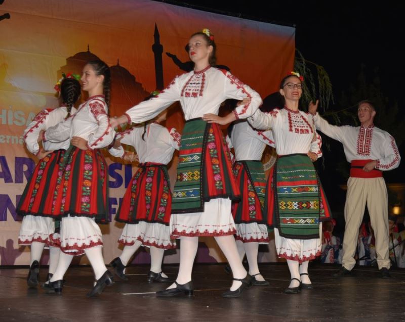 Uluslararası Halk Oyunları Festivali başladı