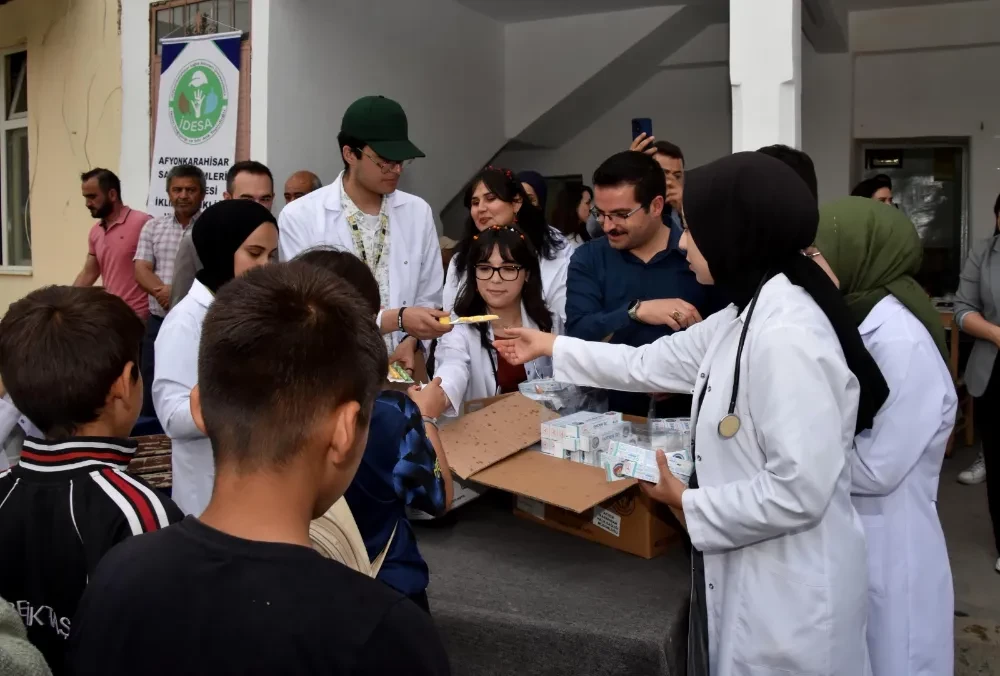 Kaymakam Harun Reşit Han, Çakırözü Köyünde İklim Turnesi Etkinliğine Katıldı