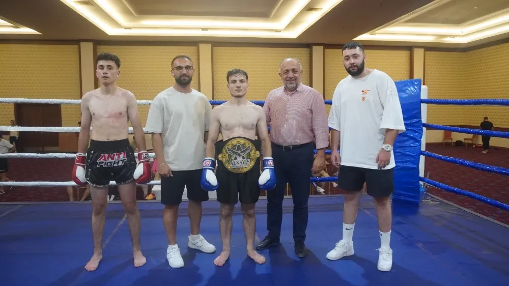 Muay Thai Alkayış Müsabakaları Düzenlendi