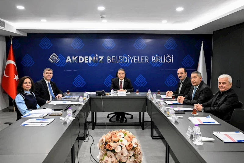 Akdeniz Belediyeleri Bir Arada: Ortak Gelişim İçin İstişare Toplantısı