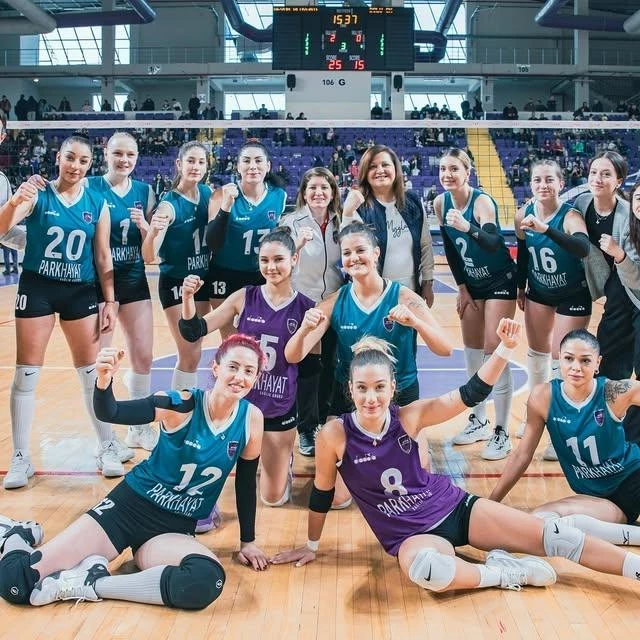 Afyonkarahisar Belediyesi Yüntaş Voleybol Takımı