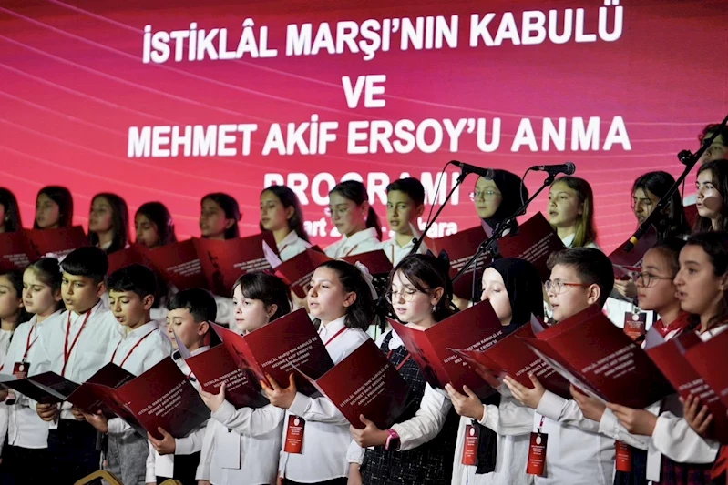 Millî Eğitim Bakanı Yusuf Tekin, İstiklal Marşı